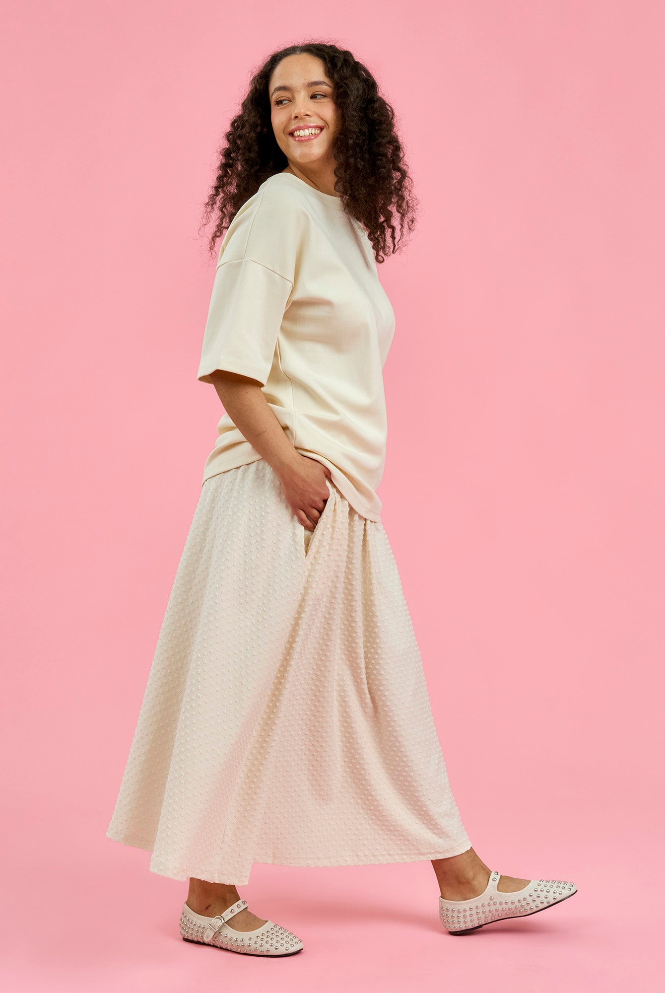 Paita: L / Hame: M - 170cm