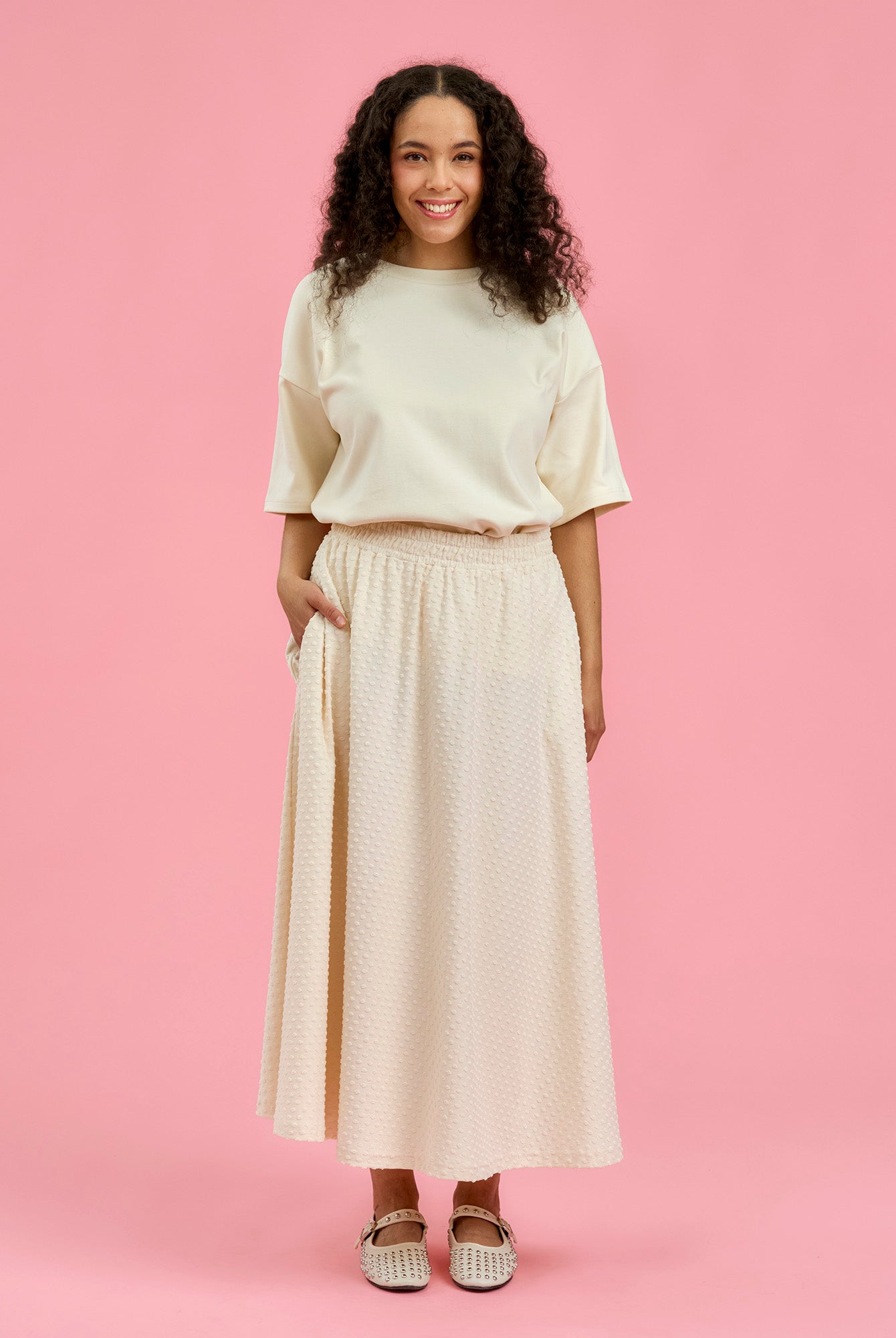 Paita: L / Hame: M - 170cm