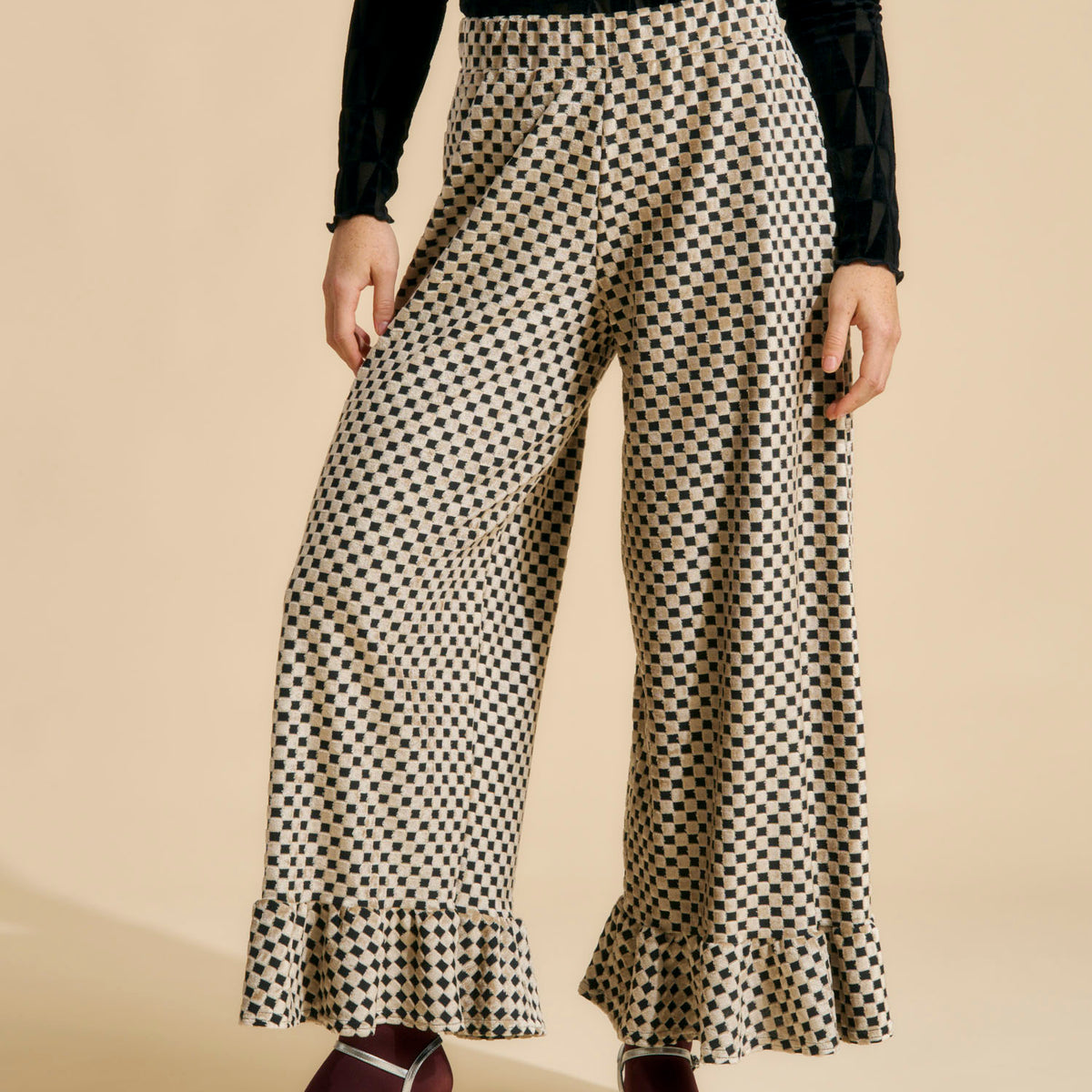 Nanda Pants, Chess Almond – Aarrelabel
