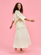 Paita: L / Hame: M - 170cm